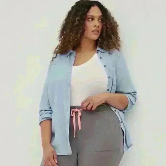 torrid Tops - Torrid blue Jean button up blouse